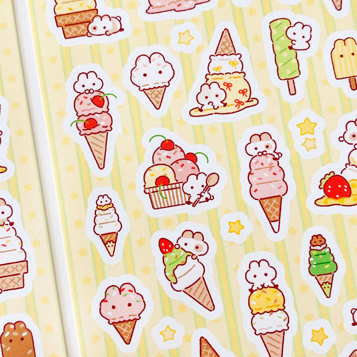 Hwang Daram - Tiny Zzu and Ice Cream Sticker