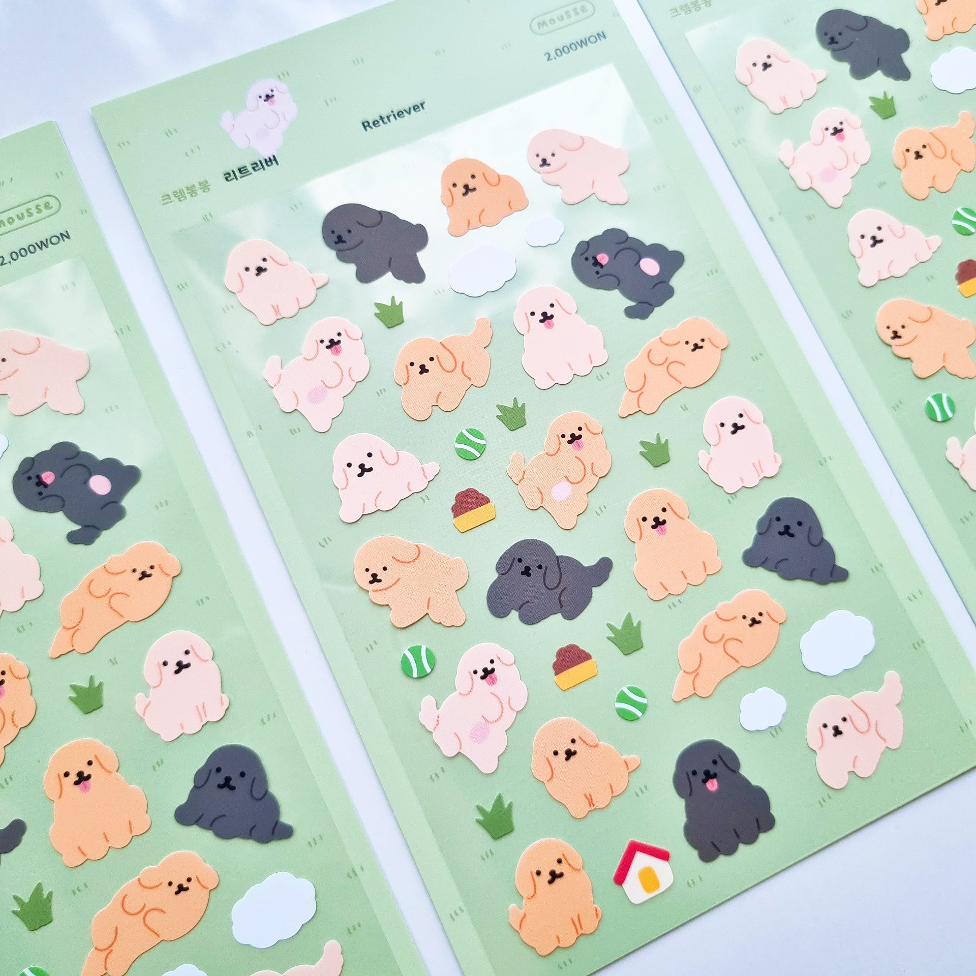 Mousse - Retriever Sticker Sheet