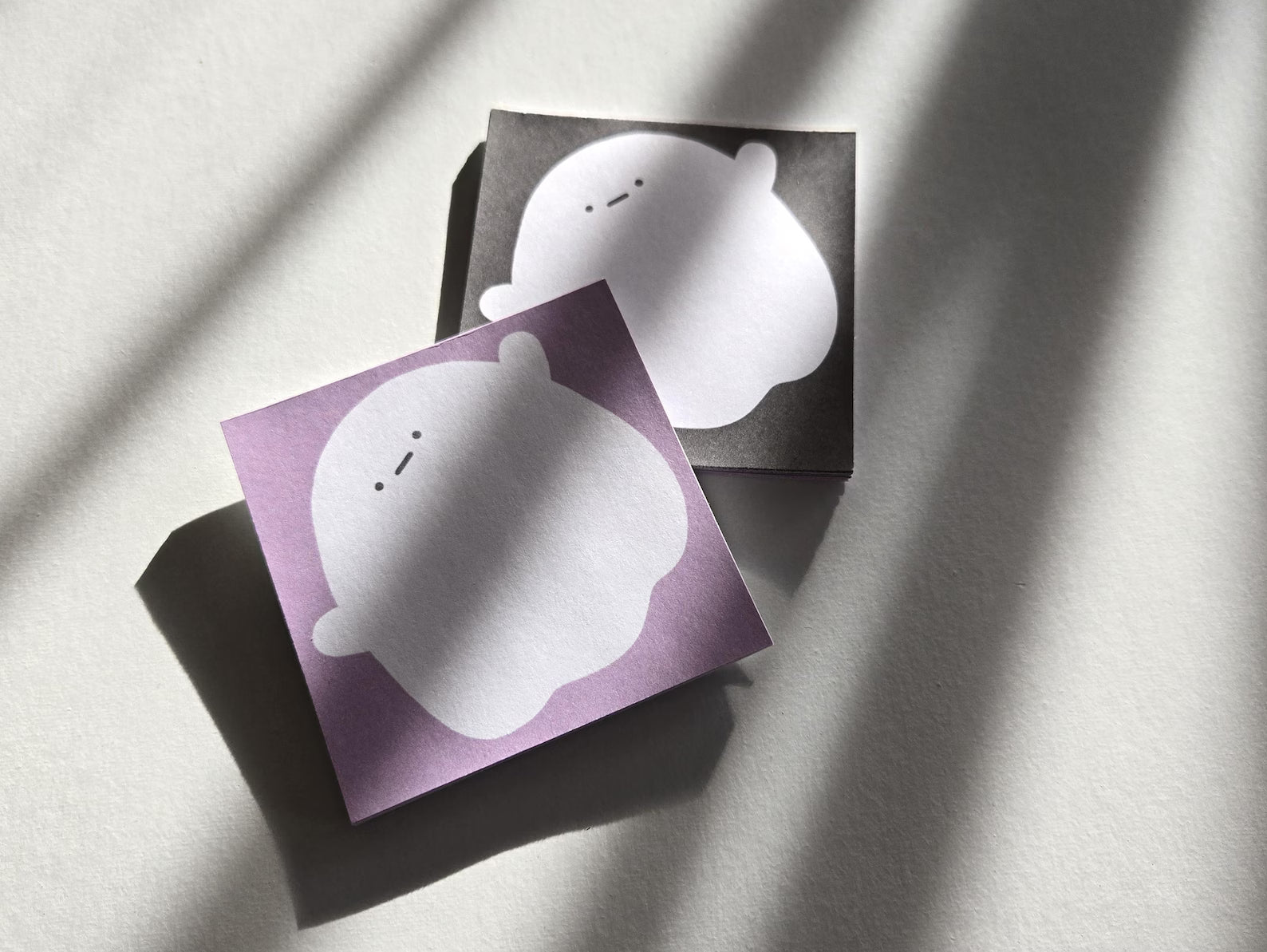 Illusfia - Little Ghost Notepad